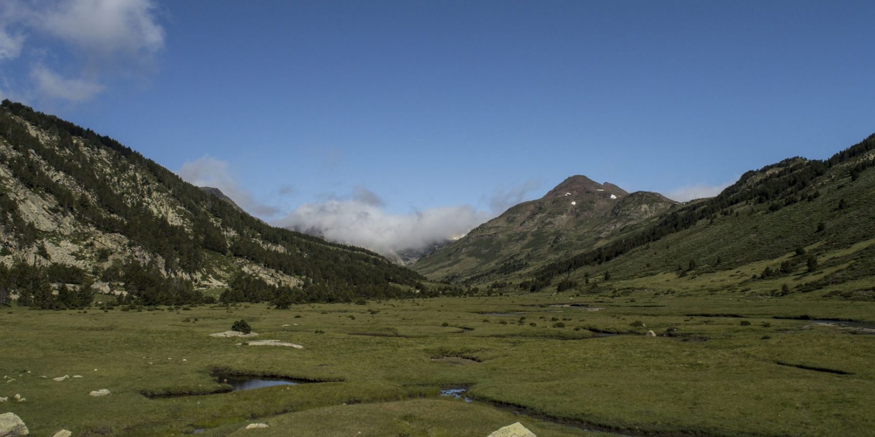 The Pérics tour, 4-day hike between Ariège & Pyrénées Orientales