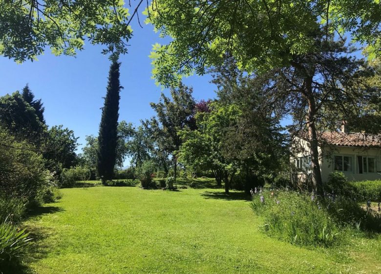 Gîte Pyrénées – Domaine de Montcabirol