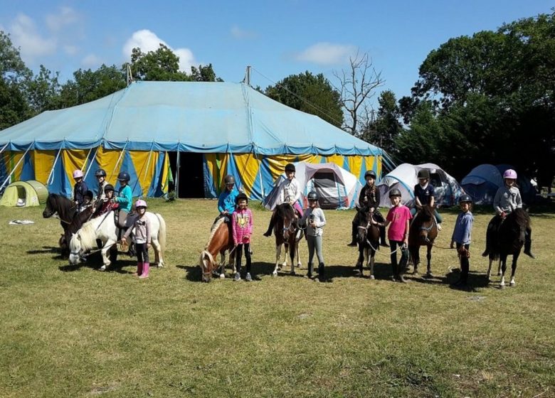 Les poneys voyageurs pour les 6/9 ans – Evasion Vacances