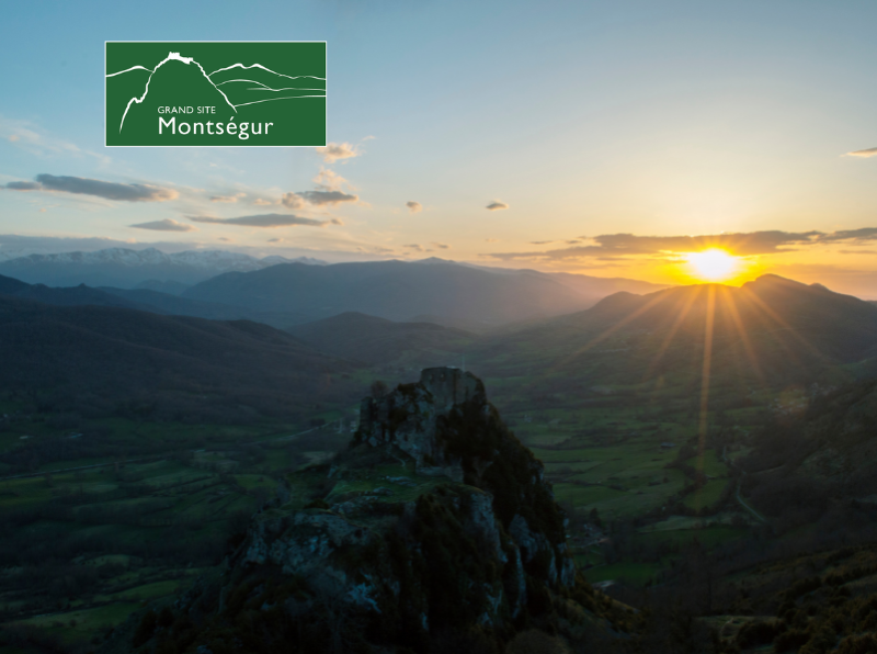 Lever de soleil sur les montagnes du Grand Site Le 21 oct 2024