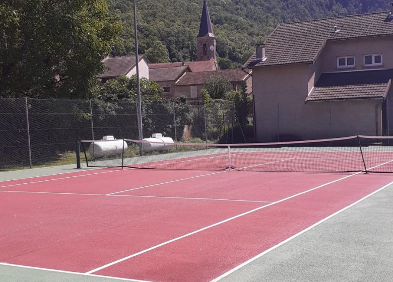 Terrain de tennis