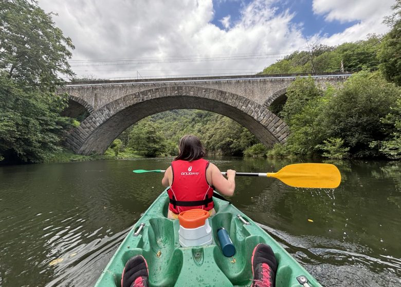 L’île Ô Pagaies – Rock and Roll Rafting & Camin Ariège Pyrénées