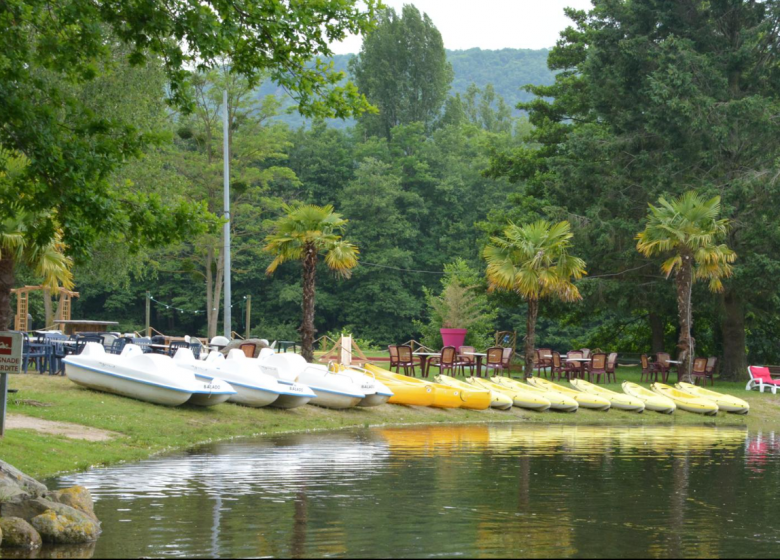 Location Pédalos & Canoës-Kayaks