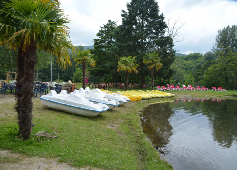 Location Pédalos & Canoës-Kayaks