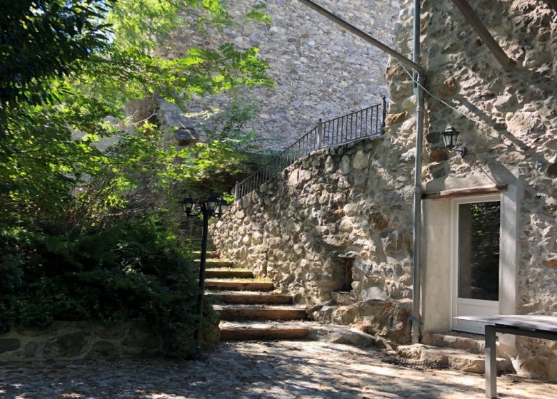 La forge d’Espy, ancienne forge, authentique, tout confort, SPA privé.