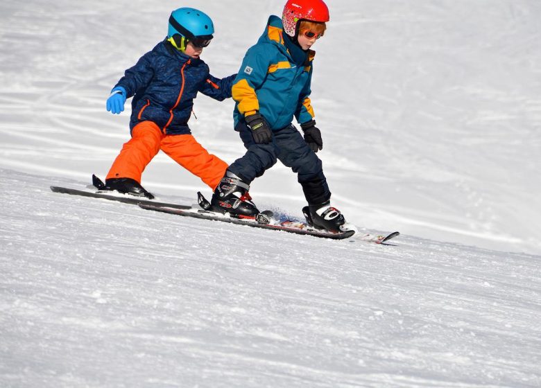 Ski alpin débutant à la station de Beille