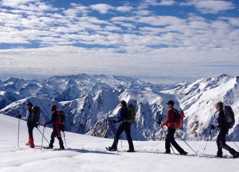 Sortie Raquettes à neige « Hors sentier » avec le Bureau des Guides