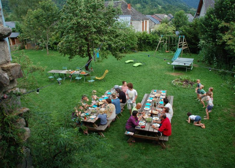 Gite d’étape et de Séjour  La Colline Verte